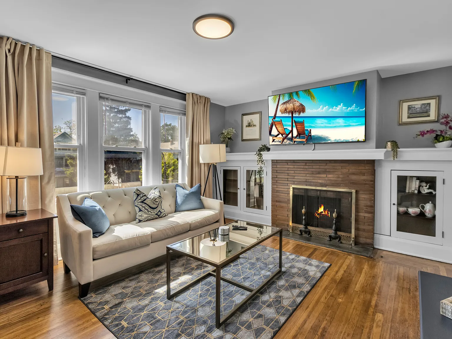 49 Virgil Ave Unit 2 — Photo 4