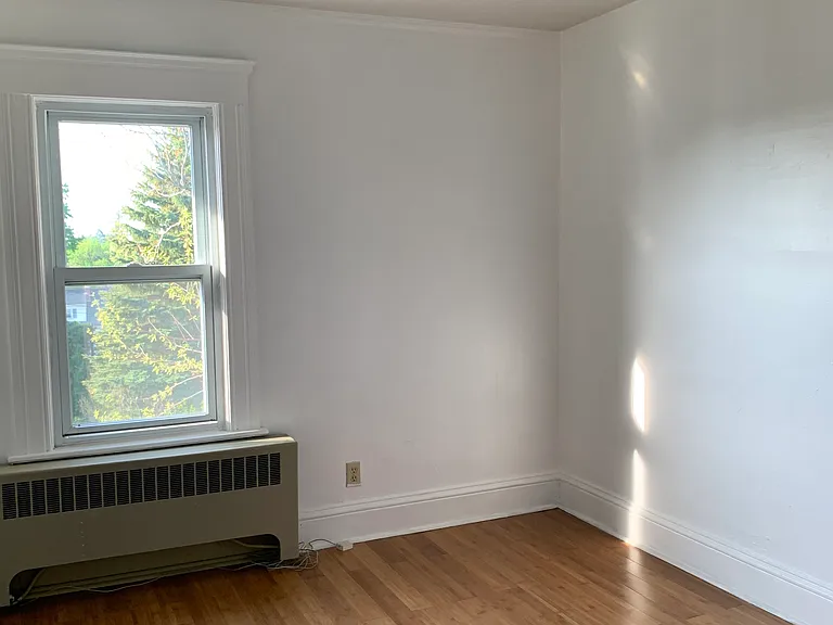 66 E Main St — Photo 22