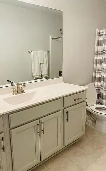 1020 Gateway Commons Cir — Photo 6