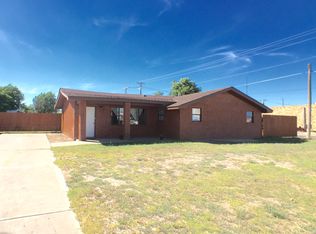 202 W 4th St, Muleshoe, TX 79347