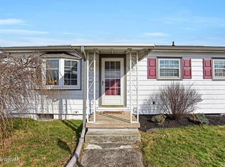 900 Bennett St, Montoursville, PA 17754