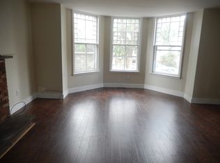 11 Cottage St APT 1, Newport, RI 02840