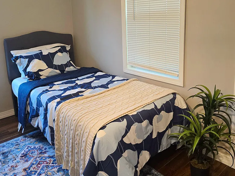 Bedroom 2 and office