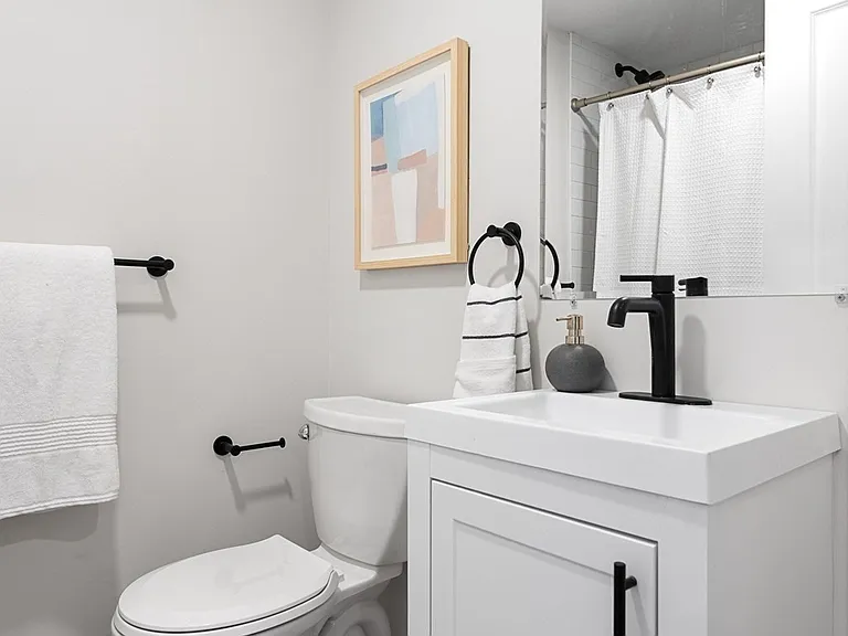 19 George St #2 — Photo 16