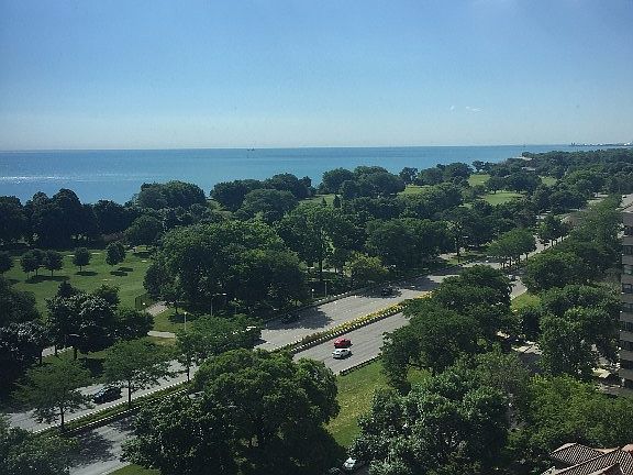 3rd image of 4250 N Marine Dr APT 1601