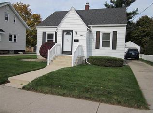 949 Aberdeen St NE, Grand Rapids, MI 49505