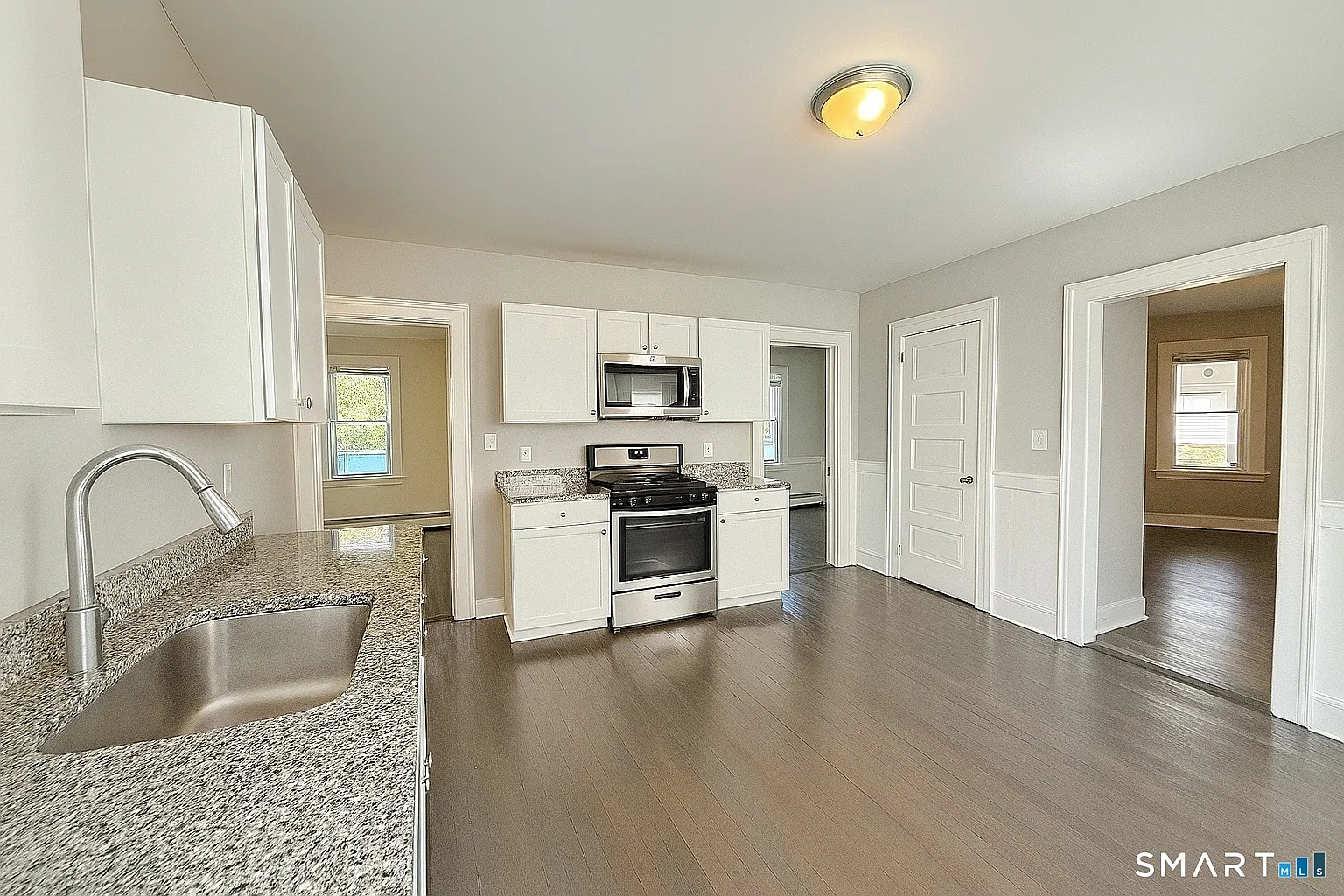 2 bed, 1.0 bath, 1000 sqft, $1,850 — Photo 3