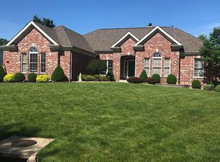 320 Braeswick Dr, Lake Saint Louis, MO 63367