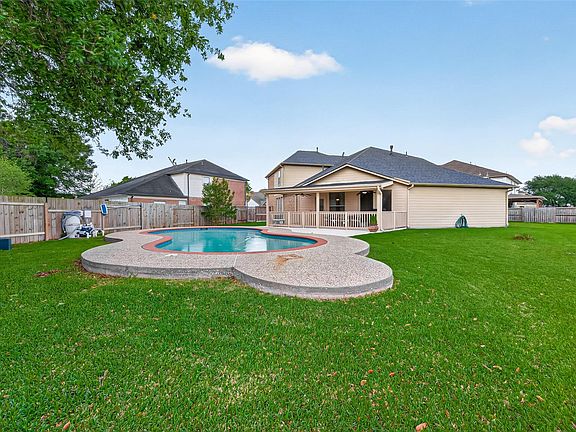 3rd image of 18206 Noble Forest Dr