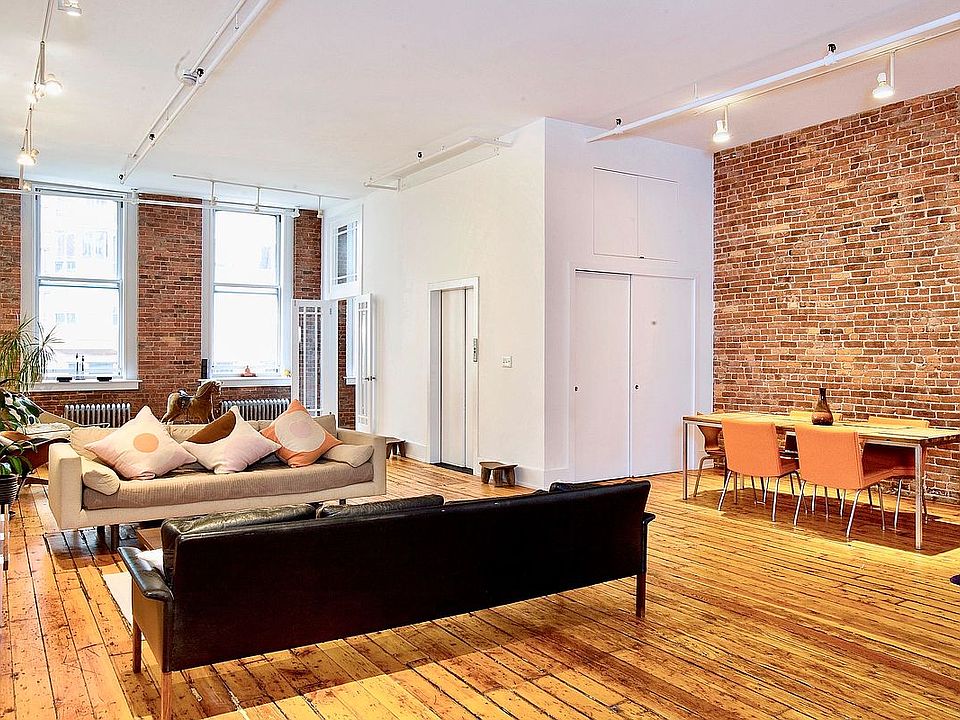 1st image of 106 Duane St APT 3