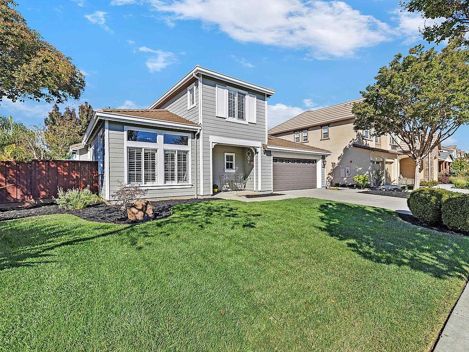 1st image of 6257 Honeysuckle Dr