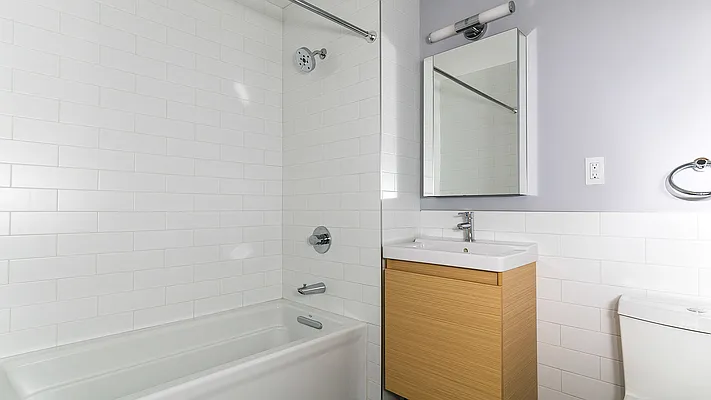 Rented by Nooklyn NYC LLC | media 7