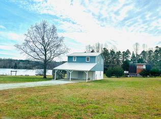 1110 Lakeview Dr, Cedar Grove, NC 27231