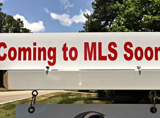 228 Fabion St, Kyle, TX 78640