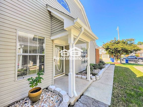 2nd image of 2909 Saville Garden Way