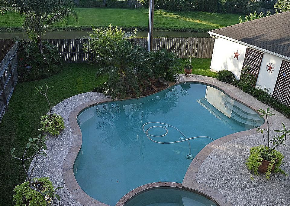 1st image of 2112 Barrington Pointe Dr