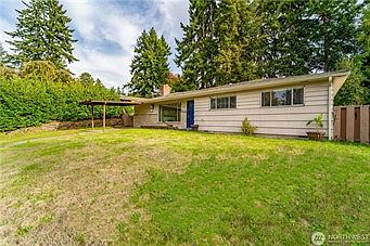 2nd image of 14017 SE 38th St