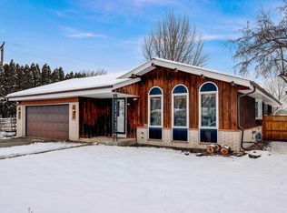 102 W Highland Dr, Grafton, WI 53024