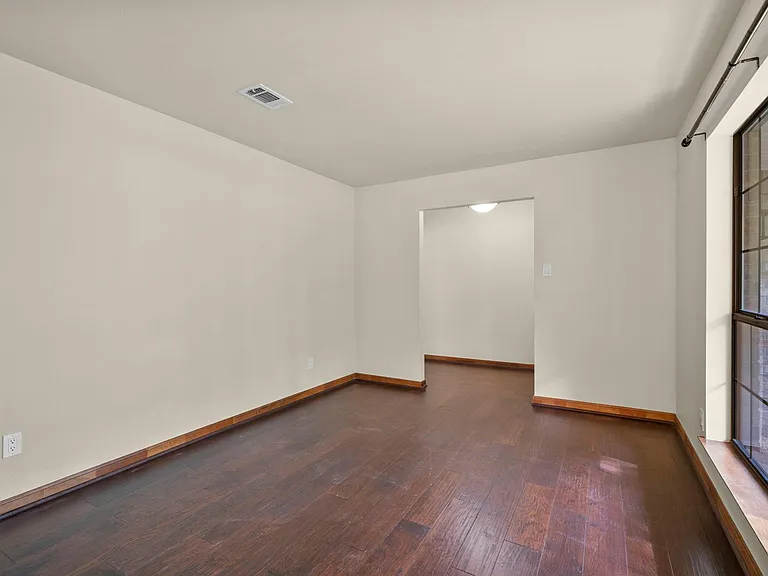 17406 Bobcat Trl — Photo 11