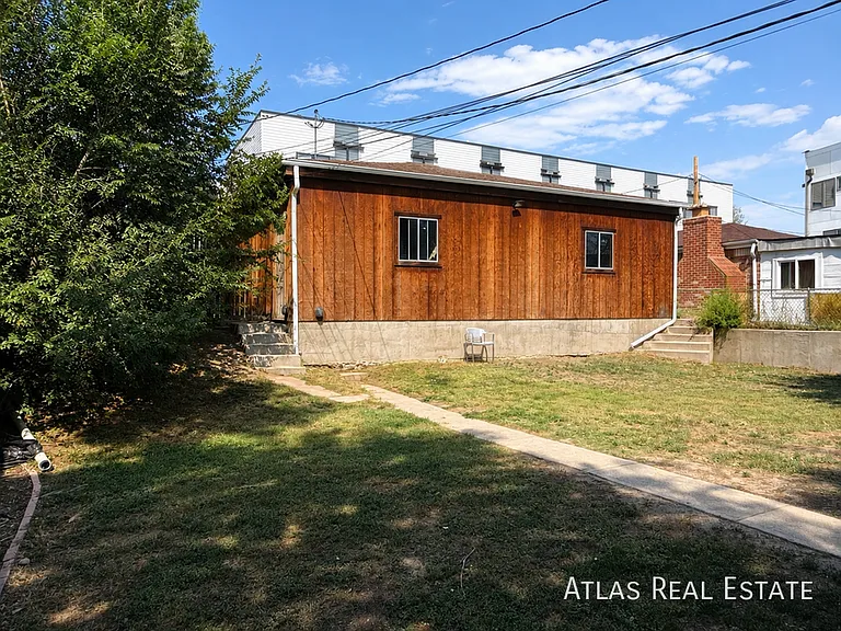 1833 N Hooker St — Photo 20