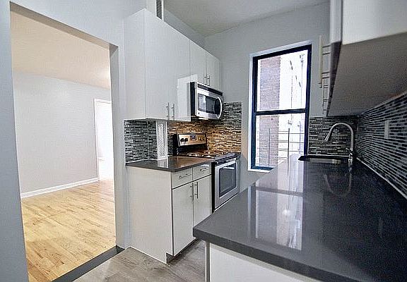 3rd image of 672 St Nicholas Ave APT 32