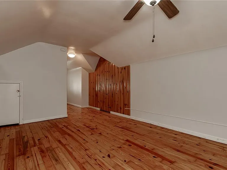 1752 Brainard Rd — Photo 25