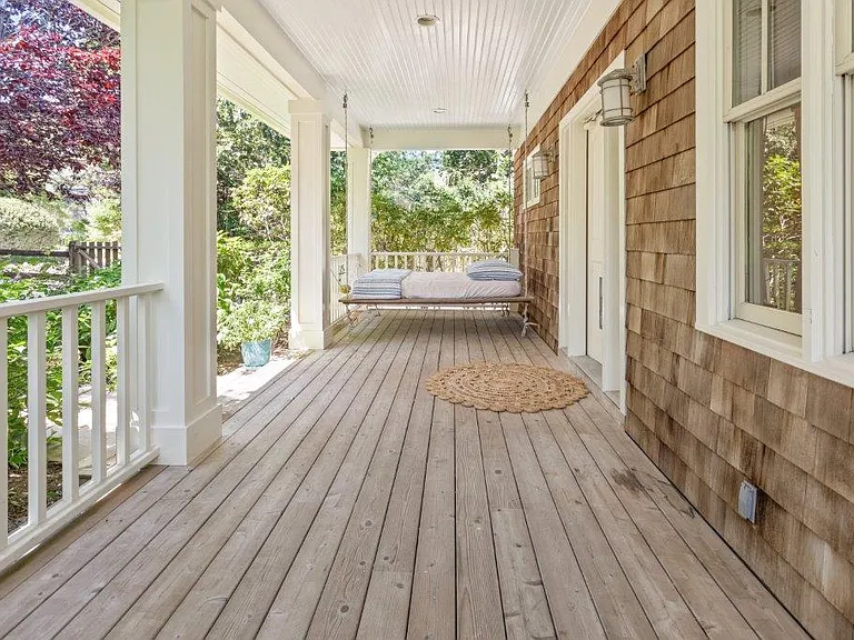 23 Devon Rd — Photo 3