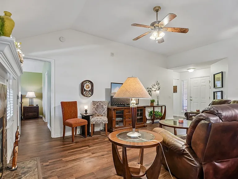916 Moon Glow Dr — Photo 20