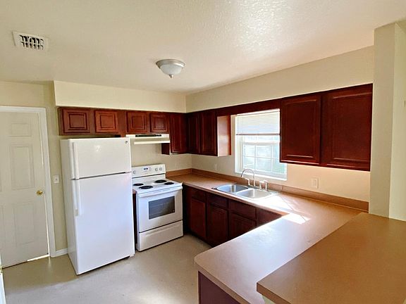 5th image of 512 Union Dr