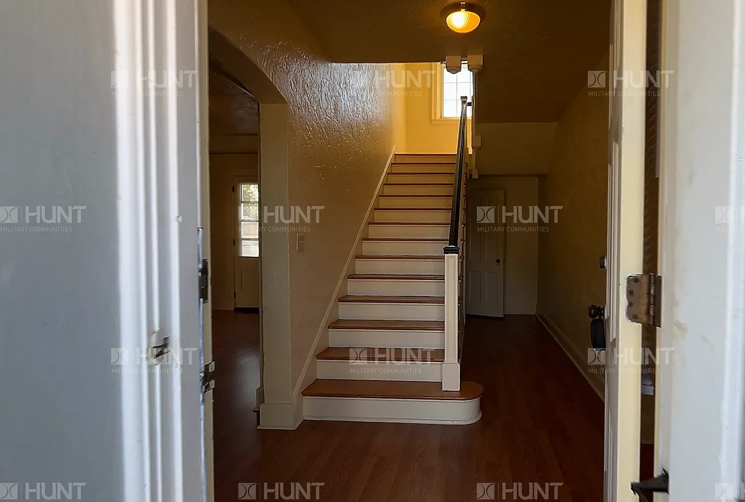3 bed, 2.5 bath, 1758 sqft, $2,778 — Photo 3