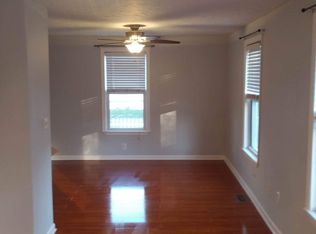 18 Orchard St, South Grafton, MA 01560