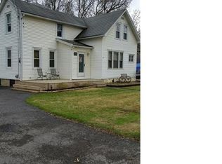 2406 Niagara Rd, Niagara Falls, NY 14304