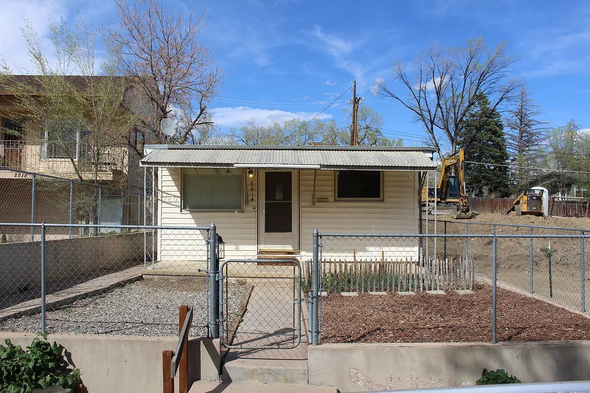 Building Photo - 2514 W Bijou St