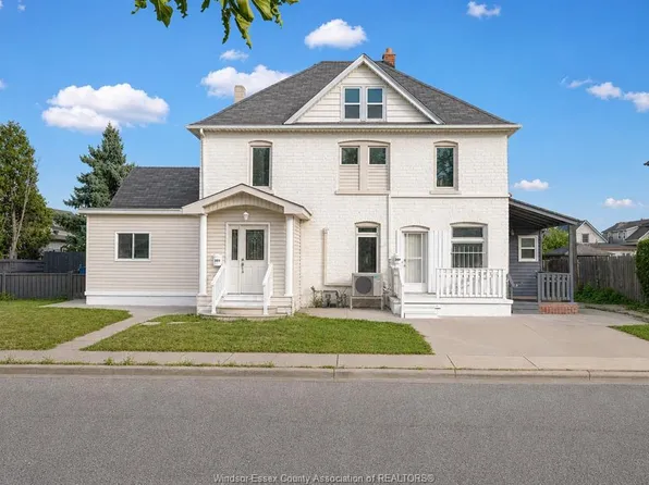869 Cataraqui St, Windsor, ON N9A 3P5