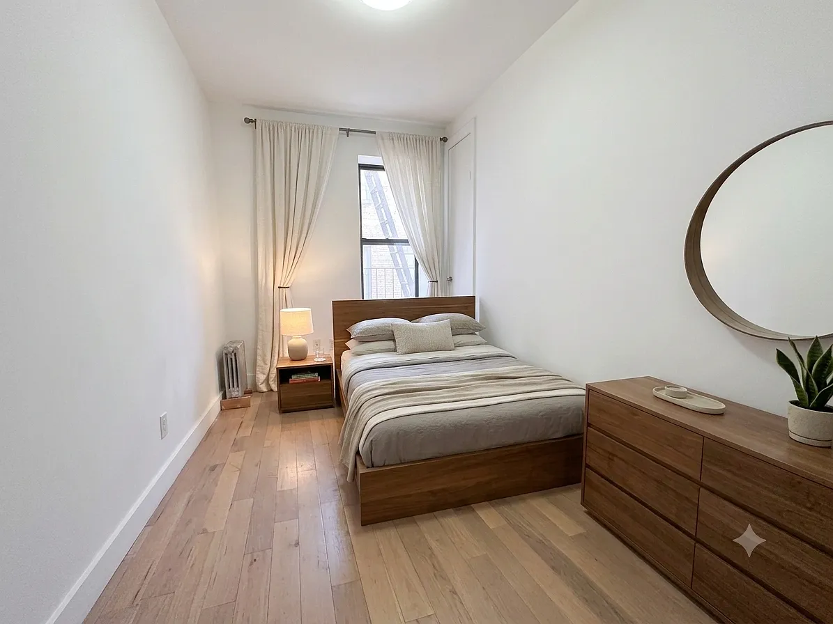 1236 Pacific Street — Photo 3
