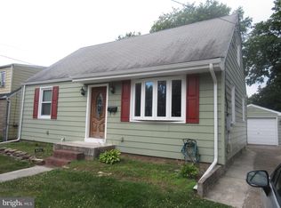 945 Clements Bridge Rd, Barrington, NJ 08007