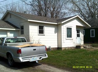 810 N William St, Columbia, MO 65201