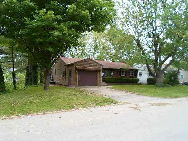 541 S Orchard St photo 1