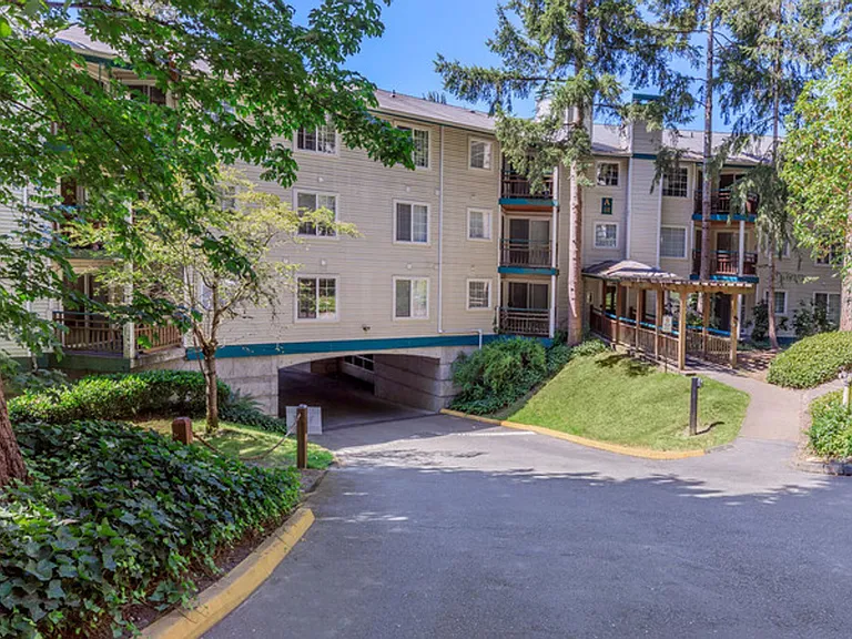 9200 Redmond Place — Photo 13