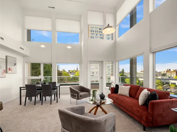 4528 8th Avenue NE #5A, Seattle, WA 98105