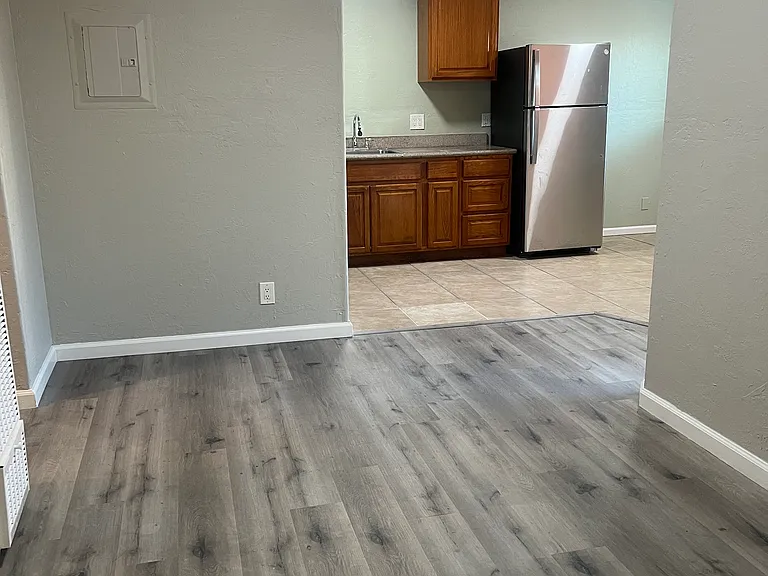 2124 90th Ave #17 — Photo 3
