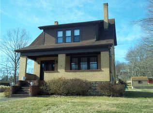 7280 Rosina St, Greenock, PA 15047