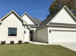 108 Farmhouse Ln, Saltillo, MS 38866