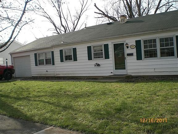 4th image of 1066 Meadowlane Dr