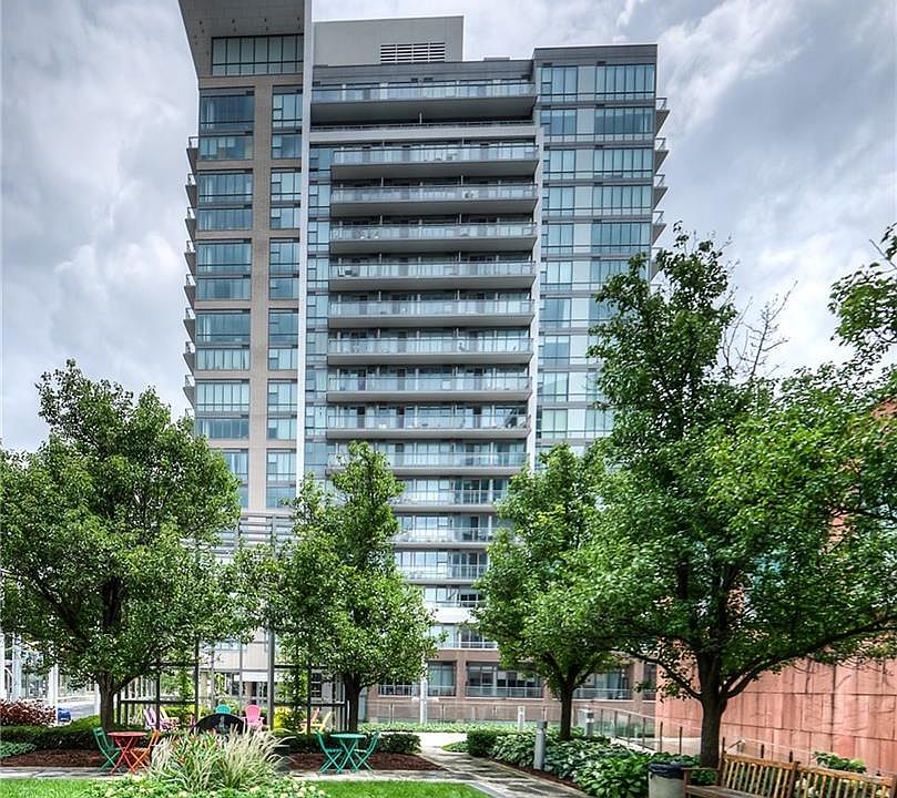 1st image of 85 Duke St W #1404