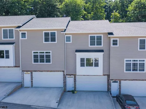 313 Pasture Ln #313, Morgantown, WV 26505