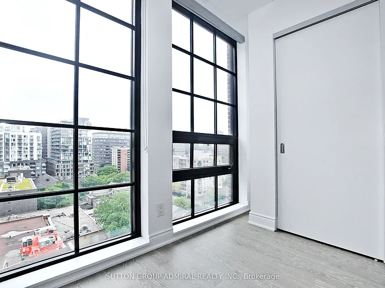 608 Richmond St W #1013 — Photo 13