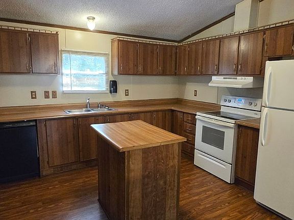 5th image of 400 Reneau St