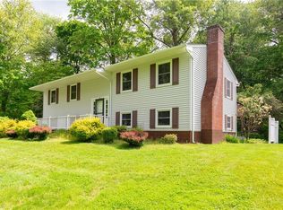 5 Short Ct, Poughkeepsie, NY 12603