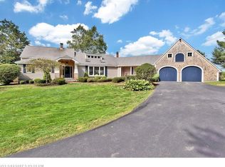 241 Woodville Rd, Falmouth, ME 04105